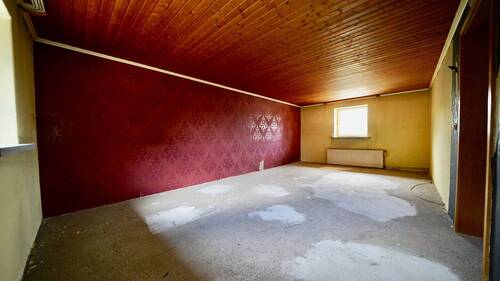 1. Zimmer OG - 