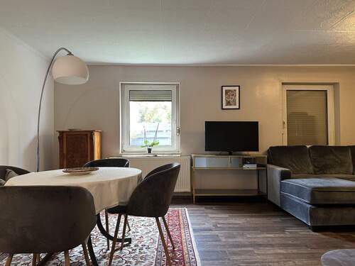 Wohnzimmer - Doppelhaushälfte mit 101,50 m² in Hohen Neuendorf zum Kaufen