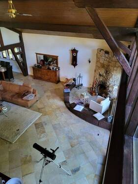 Blick von Galerie in den Wohnr - 