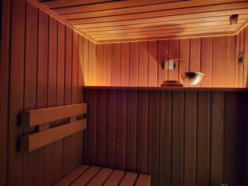 Sauna UG - 