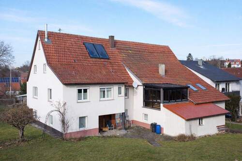 Ansicht2.jpg - 6 Zimmer Bauernhaus, Landhaus zum Kaufen in Bisingen