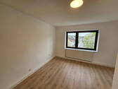 Bild 2 - 3 Zimmer Etagenwohnung zur Miete in Schiffweiler