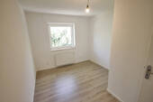 Kinderzimmer/ Büro - 3 Zimmer Etagenwohnung in Lage