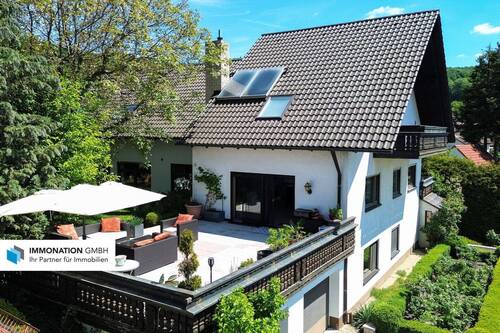 Drohnenaufnahme - 9 Zimmer Einfamilienhaus zum Kaufen in Leinburg