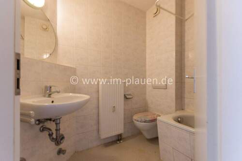 Badezimmer - Etagenwohnung mit 47,00 m&sup2; in Plauen zur Miete