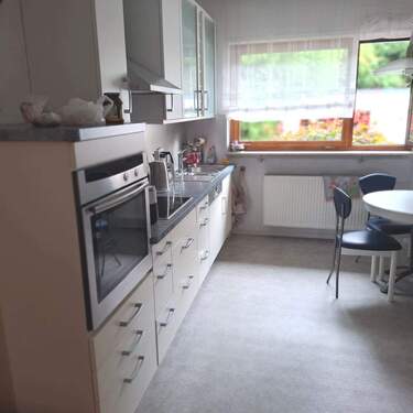 Voll ausgestattete Küche - 