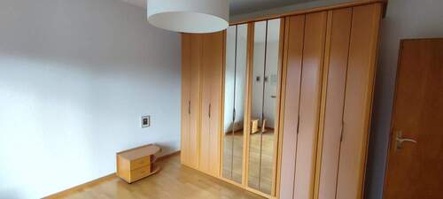 Elternschlafzimmer im EG - 