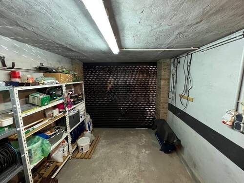 Garage - 