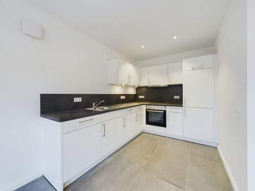 Küchenzeile - 2 Zimmer Etagenwohnung zur Miete in Husum