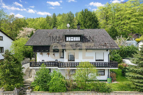 Bild 1 - Einfamilienhaus mit Weitblick und rustikalem Charme