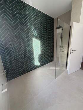 Bild 2 - 5 Zimmer Etagenwohnung zum Kaufen in Speyer