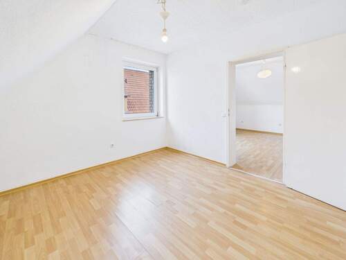 Ankleidezimmer (DG) - 