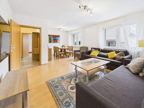 Wohn-/Esszimmer (EG) - 