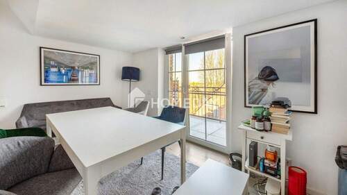 Wohnzimmer 2 - 2 Zimmer Etagenwohnung in Frechen