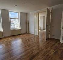 Großzügige 2 Zi WG-wohnung, große Wohn-EBK-Küche, zentrumsnah, sehr hell - Magdeburg Stadtfeld Ost