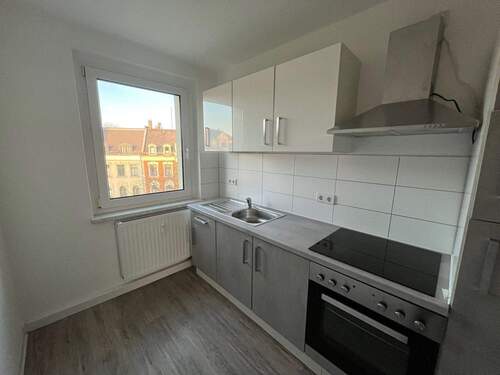 3.jpg - Zentral, lebendig... Marierthal.. ..helle, moderne 3 Zimmer-Wohnung mit Einbauküche .. sofort einzugsfertig