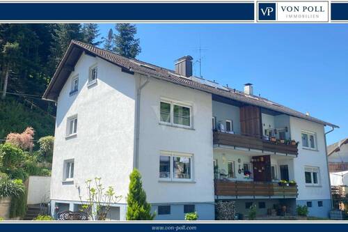 Außen - Gemütliche 3 Zimmer Wohnung mit Terrasse und Balkon