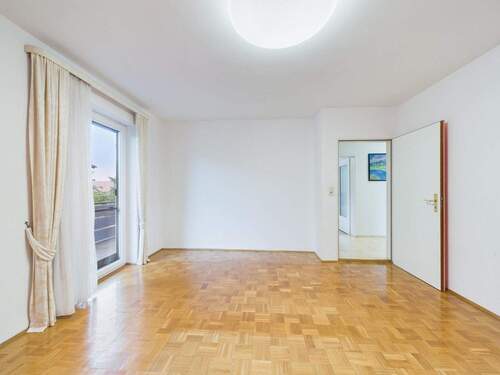 Schlafzimmer - Etagenwohnung mit 88,00 m&sup2; in Prien zum Kaufen