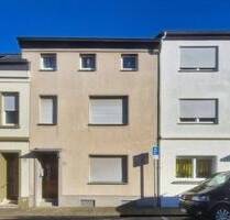 *** Raumwunder in Odenkirchen: Vielseitiges Familiendomizil mit großem Garten und viel Potenzial *** - Mönchengladbach