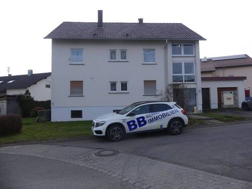 Kleine ruhige Einheit - Wohnung in Harthausen - 660,00&nbsp;EUR Kaltmiete, ca.&nbsp; 94,00&nbsp;m&sup2;&nbsp;Wohnfl&auml;che