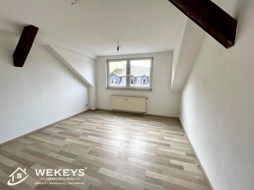 Wohnzimmer - 2 Zimmer Etagenwohnung zum Kaufen in Aue-Bad Schlema