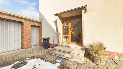 Haustür - Mehrfamilienhaus, Wohnhaus mit 180,00 m&sup2; in Borken zum Kaufen