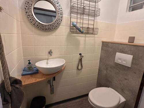 tempImagegEc7Sa.jpg - 