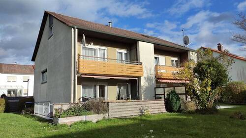 Hausansicht - SANIERUNGSBEDÜRFTIGE DOPPELHAUSHÄLFTE IN BELIEBTER WOHNLAGE