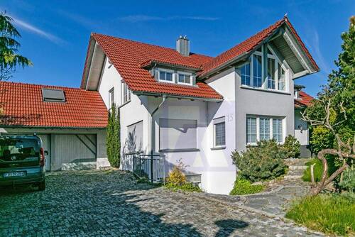 Südwestansicht - 4-Zimmer-Gartenwohnung mit Elw (Büro) im UG