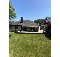 Einfamilienhaus mit Einliegerwohnung in bester Lage - Frankenberg (Eder) Einfamilienhaus mit Einliegerwohnung in bester Lage - Frankenberg (Eder)