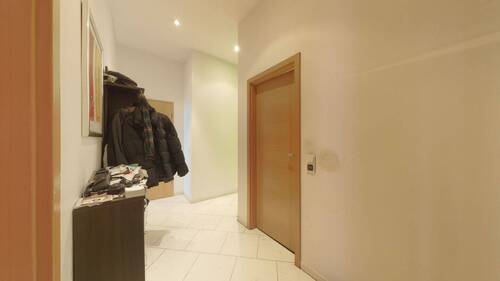 Eingangsbereich - 3 Zimmer Etagenwohnung zum Kaufen in Essen