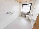 DU/WC - 