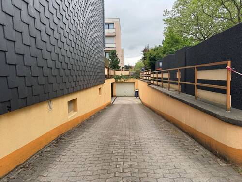 Garage - 