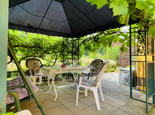 Pavillon/Terrasse - Mehrfamilienhaus, Wohnhaus mit 98,70 m² in Diera-Zehren zum Kaufen