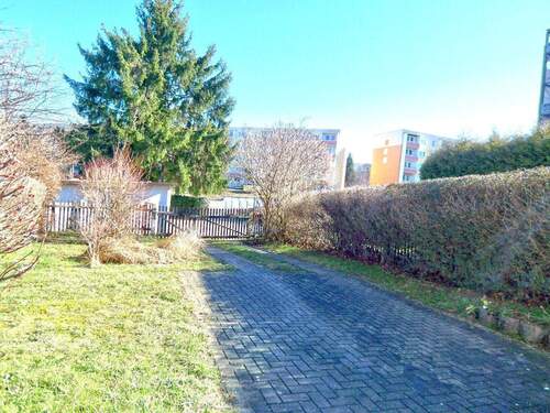 Grundstück-PKW-Stellpätze - 