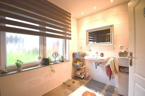 EG Duschbad Teil 2 - 