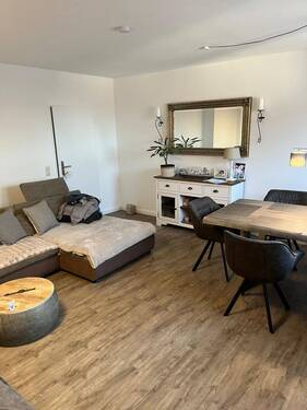 Wohnzimmer 2 - Etagenwohnung mit 76,00 m&sup2; in Toppenstedt zur Miete