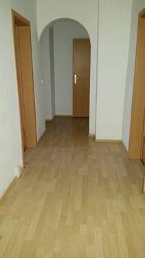 Flur - Etagenwohnung mit 73,40 m&sup2; in Seelitz zur Miete