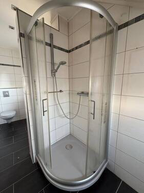 Wohnung 1.OG links Dusche - 