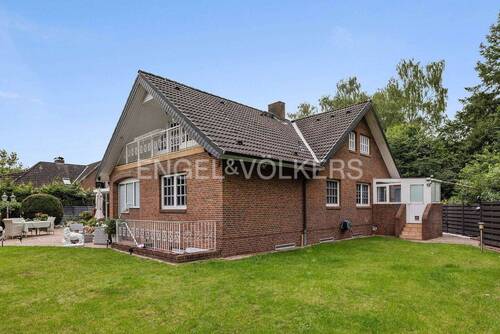 Hausansicht - 5 Zimmer Einfamilienhaus in Kaltenkirchen