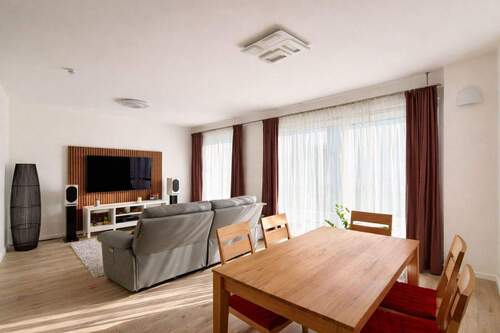 Wohn-Essbereich - 4 Zimmer Reihenendhaus zum Kaufen in Schwandorf