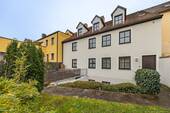 Garten & Terrasse - Bestlage Freisinger Altstadt. Exklusives Stadthaus mit bis zu drei Einheiten & herrlichem Garten.