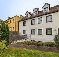 Bestlage Freisinger Altstadt. Exklusives Stadthaus mit bis zu drei Einheiten & herrlichem Garten.