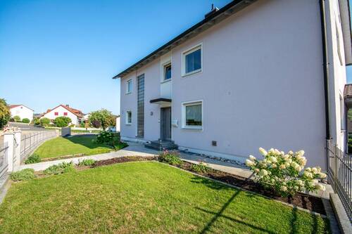 Garten mit Edelstahlzaun - 