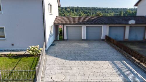 Garagenvorplatz - Garage - 