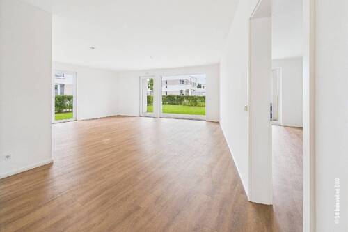 Blick in den Wohn- und Essbereich - Etagenwohnung mit 131,80 m² in Fredenbeck zum Kaufen