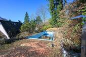 Poolbereich oberhalb des Hauses - 