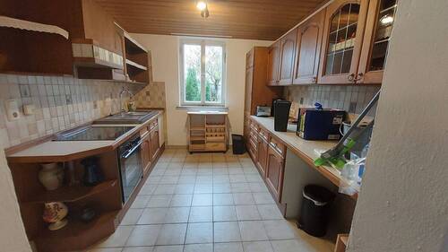 20221205_092931.jpg - 8 Zimmer Mehrfamilienhaus, Wohnhaus zum Kaufen in Geisenhausen