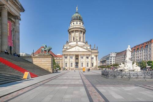 Nahegelegener Gendarmenmarkt - 