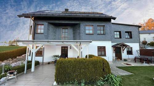 Rückansicht - 5 Zimmer Einfamilienhaus zum Kaufen in Berg